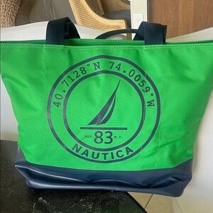 NWT Nautica green and navy canvas nautical tote. 19“ x 13 1/2“